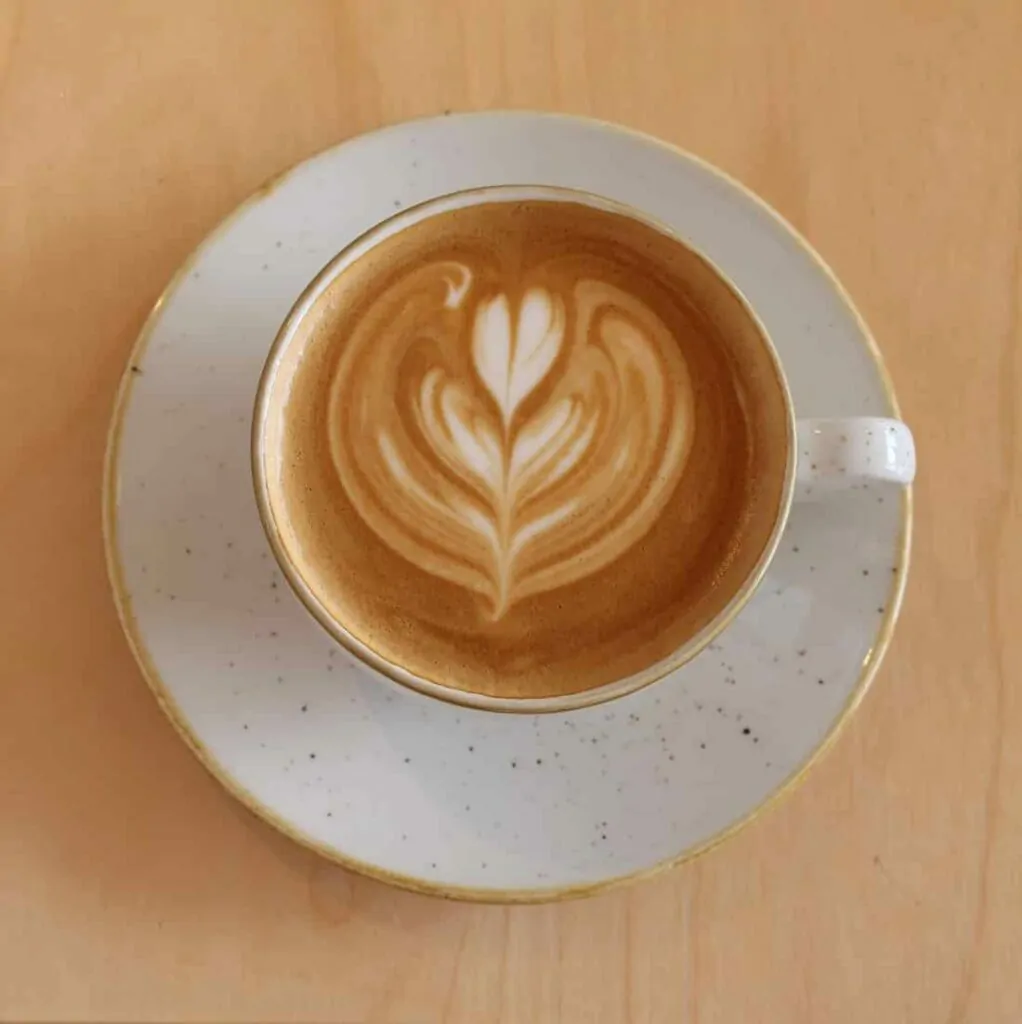 flat-white-coffee-Fodder-Cafe
